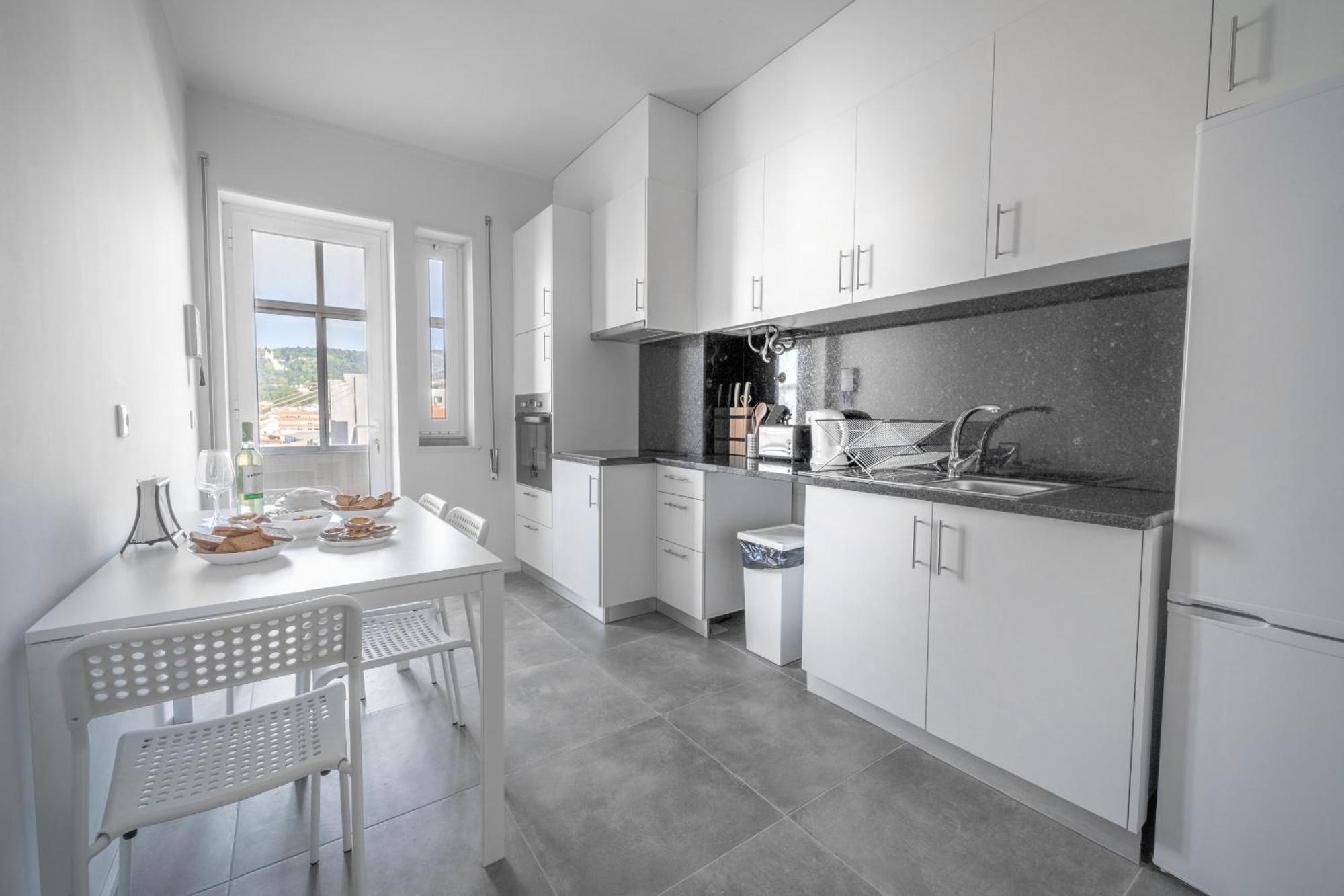 Elisio De Moura - T5 Ideal Para Familias - Braga Buitenkant foto